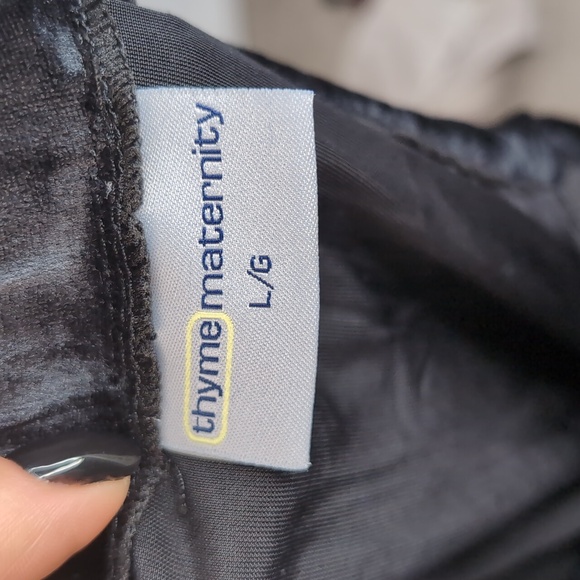 Thyme Maternity Large Adjustable Stretch Black Crushed Velvet Midi Skirt - Picture 3 of 4